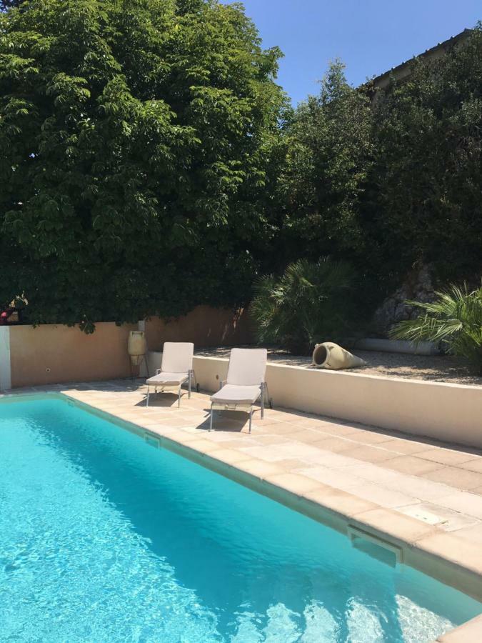 La Bastide-des-JourdansLe Cheval Blanc住宿加早餐旅馆 外观 照片